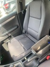 Carica l'immagine nel visualizzatore di Gallery, Ricambi Usati Audi A4 B6 Avant 1.9 Diesel AVF 6 Marce 2004