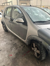 Carica l'immagine nel visualizzatore di Gallery, Ricambi Usati Smart ForFour 1 Serie 454 1.5 dci 2005 639939