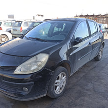 Carica l'immagine nel visualizzatore di Gallery, Ricambi Usati Renault Clio 3 1.5 dci Diesel ( Cod. Motore K9K ) 2007