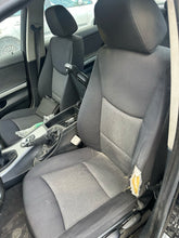 Carica l'immagine nel visualizzatore di Gallery, Ricambi Usati BMW Serie 3 E90 2.0 Diesel 6 Marce 2007