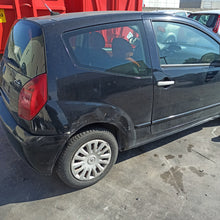 Carica l'immagine nel visualizzatore di Gallery, Ricambi Usati Citroen C2 1.1 Benzina 2005 HFX