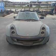 Carica l'immagine nel visualizzatore di Gallery, Ricambi Usati Smart Roadster 452 2004 700 Benzina Sigla 11