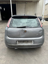 Carica l'immagine nel visualizzatore di Gallery, Ricambi Usati Fiat Grande Punto 1.3 Multijet ( Cod. Motore 199A2000 ) 2008