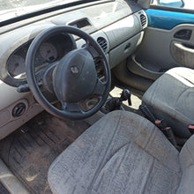 Carica l'immagine nel visualizzatore di Gallery, Ricambi Usati Renault Kangoo 1.5 dci Diesel ( Cod. Motore K9K B7 ) 2003