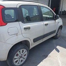 Carica l'immagine nel visualizzatore di Gallery, Ricambi Usati Fiat Panda 312 900 Twin Air ( Codice Mot. 312A2000 )2013