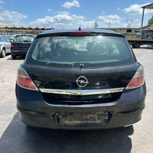 Carica l'immagine nel visualizzatore di Gallery, Ricambi Usati Opel Astra H 3 Serie 1.7 Diesel Z17DTH
