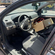Carica l'immagine nel visualizzatore di Gallery, Ricambi Usati Opel Astra H 3 Serie 1.7 Diesel Z17DTH