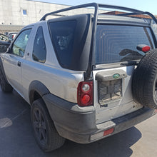 Carica l'immagine nel visualizzatore di Gallery, Ricambi Usati Land Rover Freelander 2.0 Diesel 2003 204D3