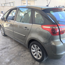 Carica l'immagine nel visualizzatore di Gallery, Ricambi Usati Citroen C4 Picasso 1.6 HDI Diesel 9HZ 2009