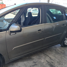 Carica l'immagine nel visualizzatore di Gallery, Ricambi Usati Citroen C4 Picasso 1.6 HDI Diesel 9HZ 2009