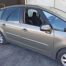 Carica l'immagine nel visualizzatore di Gallery, Ricambi Usati Citroen C4 Picasso 1.6 HDI Diesel 9HZ 2009
