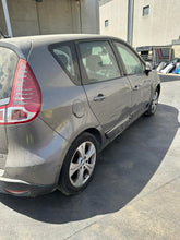 Carica l'immagine nel visualizzatore di Gallery, Ricambi Usati Renault Scenic Xmod 1.5 dci Diesel K9K 6 Marce 2012