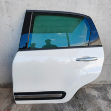 Lade das Bild in den Galerie-Viewer, Image #1