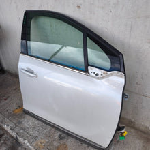 Carica l'immagine nel visualizzatore di Gallery, Image #2