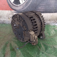 Lade das Bild in den Galerie-Viewer, Image #3