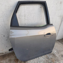 Lade das Bild in den Galerie-Viewer, Image #3