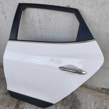 Lade das Bild in den Galerie-Viewer, Image #2