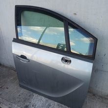 Lade das Bild in den Galerie-Viewer, Image #2