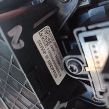 Lade das Bild in den Galerie-Viewer, Image #2