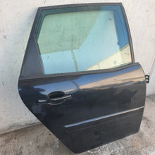 Carica l'immagine nel visualizzatore di Gallery, Image #3