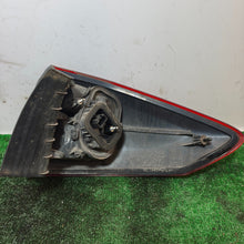 Lade das Bild in den Galerie-Viewer, Image #2