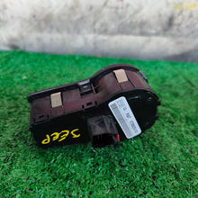 Lade das Bild in den Galerie-Viewer, Image #3