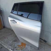 Carica l'immagine nel visualizzatore di Gallery, Image #3