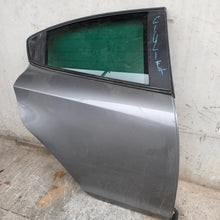 Carica l'immagine nel visualizzatore di Gallery, Image #2