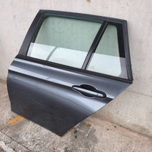 Carica l'immagine nel visualizzatore di Gallery, Image #2