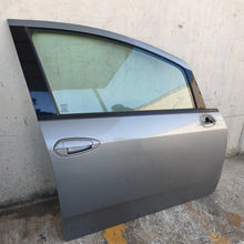 Carica l'immagine nel visualizzatore di Gallery, Image #3
