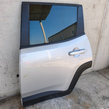 Carica l'immagine nel visualizzatore di Gallery, Image #2