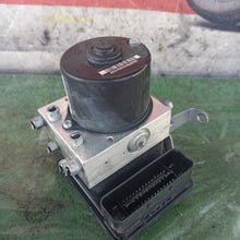 Carica l'immagine nel visualizzatore di Gallery, Image #3