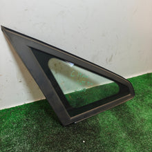 Carica l'immagine nel visualizzatore di Gallery, Image #3