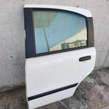 Carica l'immagine nel visualizzatore di Gallery, Image #3