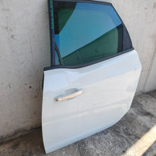 Carica l'immagine nel visualizzatore di Gallery, Image #2