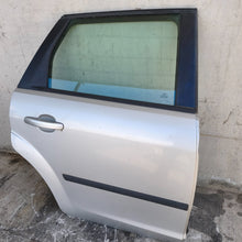 Lade das Bild in den Galerie-Viewer, Image #3