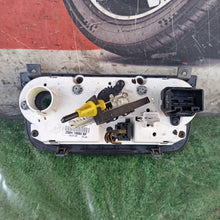 Carica l'immagine nel visualizzatore di Gallery, Image #3