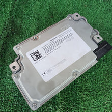 Lade das Bild in den Galerie-Viewer, Image #3