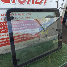 Carica l'immagine nel visualizzatore di Gallery, Image #3