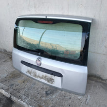 Lade das Bild in den Galerie-Viewer, Image #3