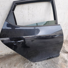 Lade das Bild in den Galerie-Viewer, Image #2