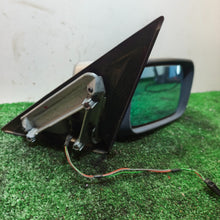 Lade das Bild in den Galerie-Viewer, Image #3