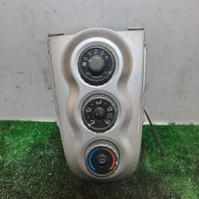 Lade das Bild in den Galerie-Viewer, Image #2