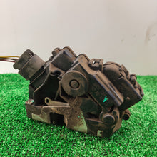 Lade das Bild in den Galerie-Viewer, Image #3