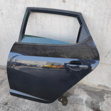 Carica l'immagine nel visualizzatore di Gallery, Image #3