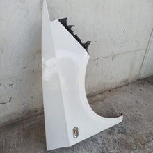 Carica l'immagine nel visualizzatore di Gallery, Image #3