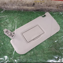 Lade das Bild in den Galerie-Viewer, Image #1