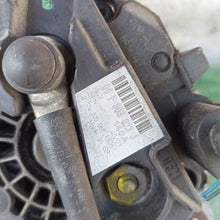 Lade das Bild in den Galerie-Viewer, Image #3