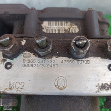 Carica l'immagine nel visualizzatore di Gallery, Image #3