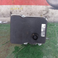 Lade das Bild in den Galerie-Viewer, Image #4